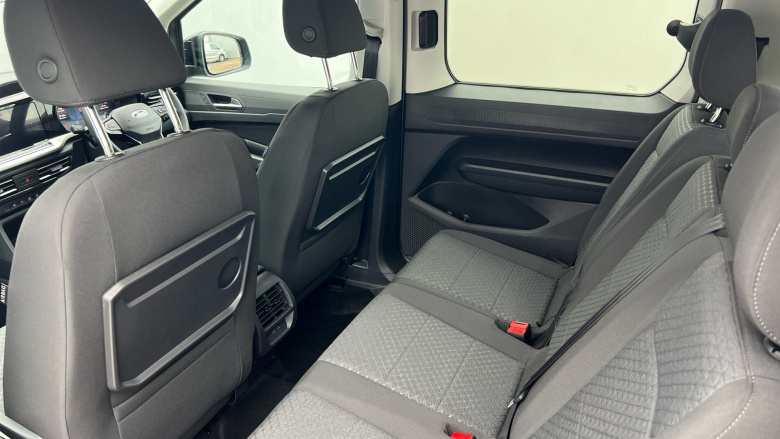 Ford Grand Tourneo Connect 2.0 EcoBlue Titanium 5dr Auto Diesel Estate